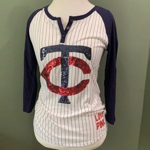 MN Twins Top